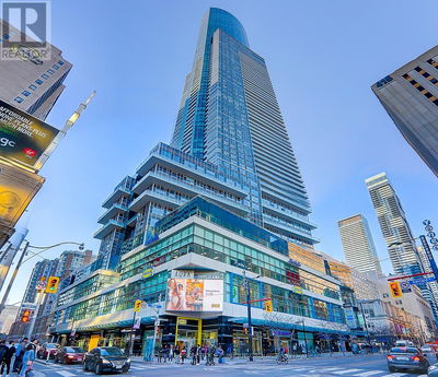  5202 - 386 Yonge Street  Toronto (Bay Street Corridor), M5B0A5 | Image 1