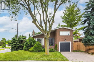 164 Sweeney Drive  Toronto (Victoria Village), M4A1V2 | Image 1