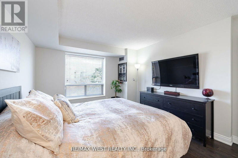  308 - 800 Sheppard Avenue West Toronto (Bathurst Manor), M3H6B4 | Image 13