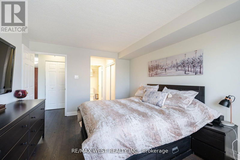  308 - 800 Sheppard Avenue West Toronto (Bathurst Manor), M3H6B4 | Image 14