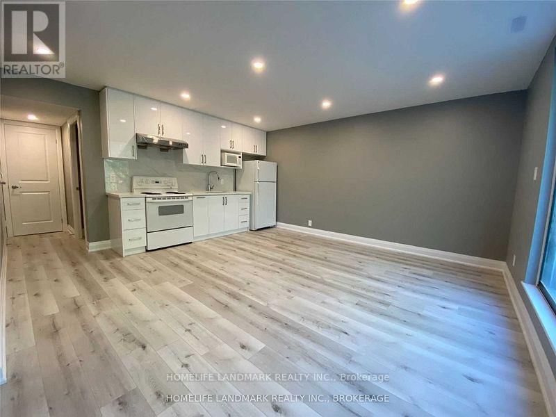 APT A2 - 2651 YONGE STREET Image 2