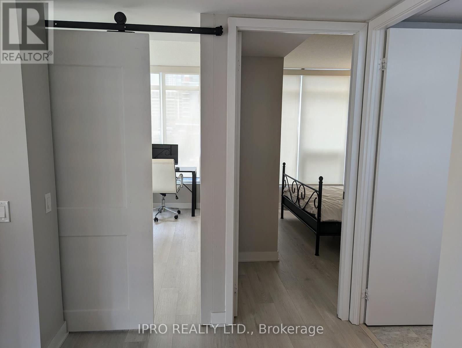 502 - 70 QUEENS WHARF-FURNISHED ROAD Image 15