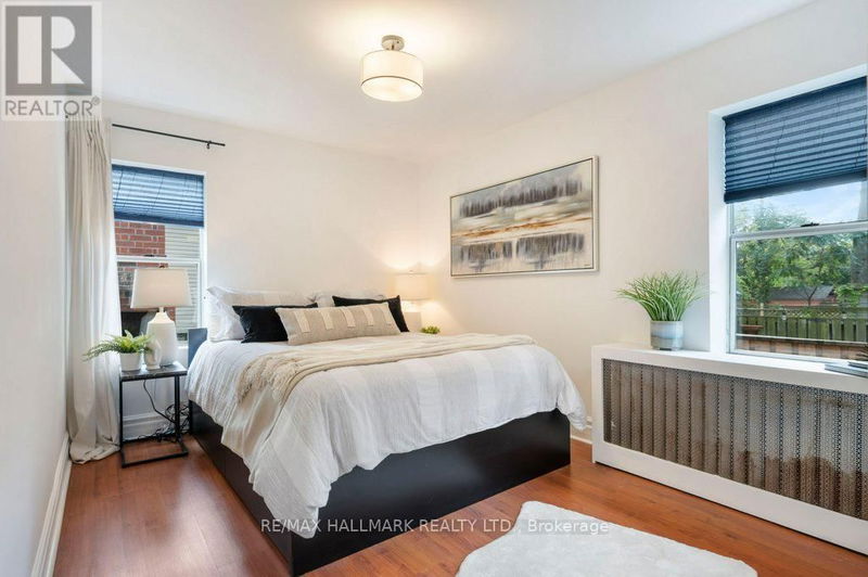 55 Appleton Avenue  Toronto (Oakwood Village), M6E3A4 | Image 13