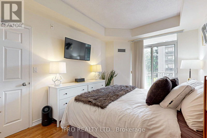  203 - 4200 Bathurst Street  Toronto (Clanton Park), M3H6C7 | Image 25