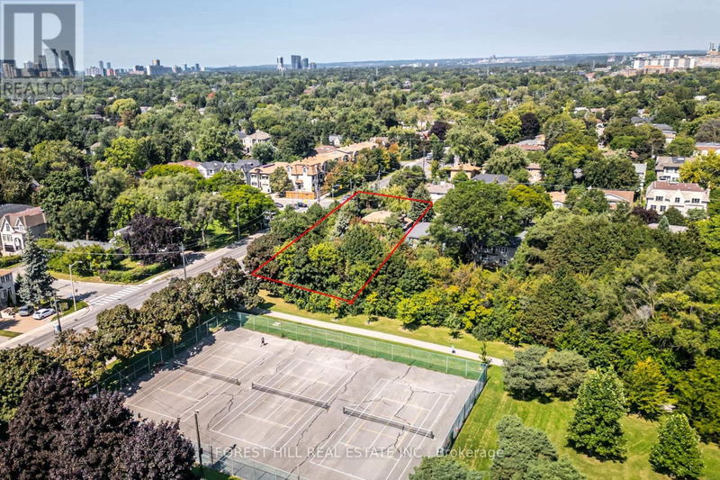 2977 Bayview Avenue  Toronto (Bayview Village), M2K1E9 | Image 7