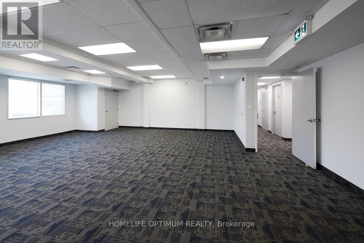 304 - 170 SHEPPARD AVENUE E Image 3