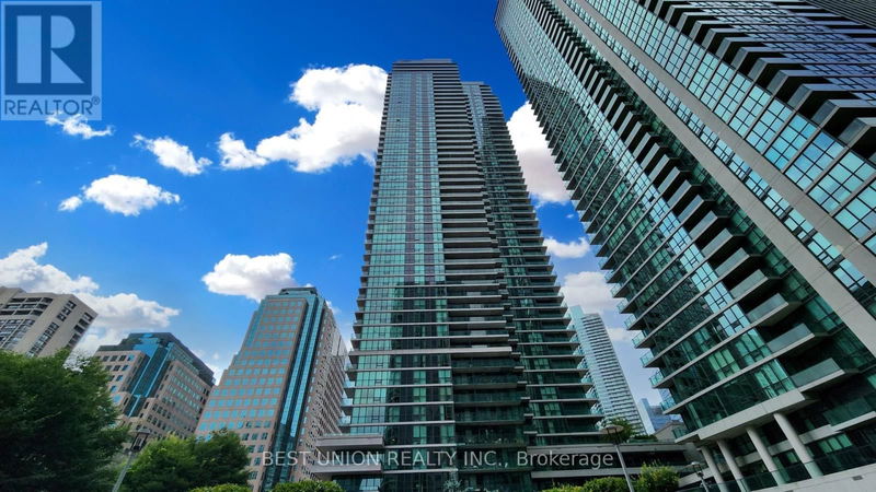  2407 - 33 Bay Street  Toronto (Waterfront Communities), M5J2Z3 | Image 1