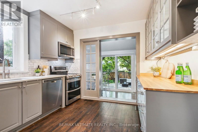 35 Winchester Street  Toronto (Cabbagetown-South St. James Town), M4X1A6 | Image 14