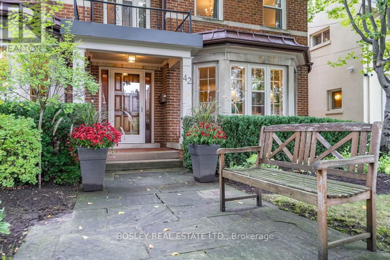 42 Garfield Avenue  Toronto (Rosedale-Moore Park), M4T1E9 | Image 2