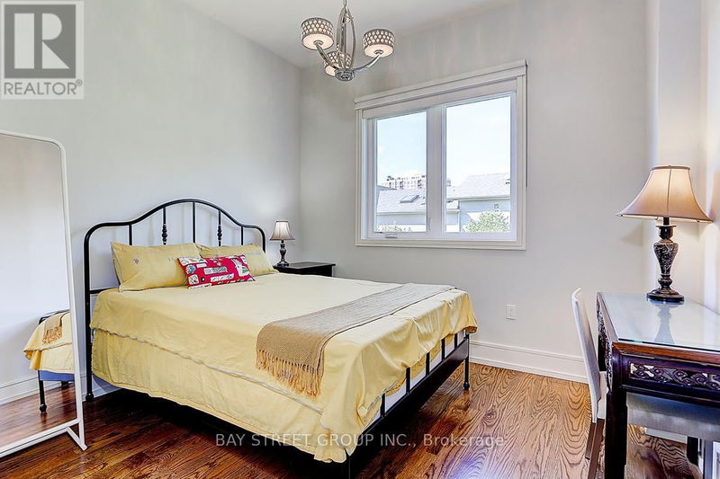 22 Carmichael Avenue  Toronto (Bedford Park-Nortown), M5M2W6 | Image 28