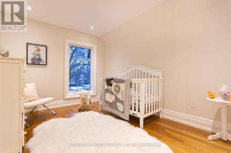 184 Mcrae Drive  Toronto (Leaside), M4G1T1 | Image 15