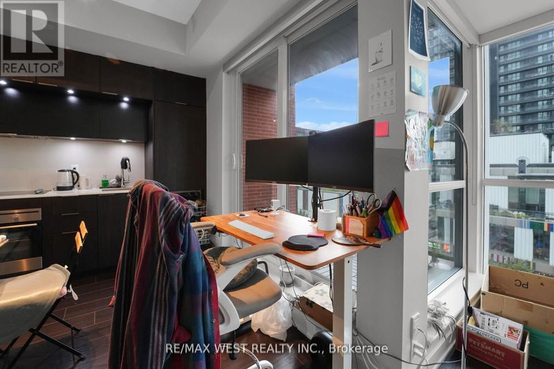  614 - 170 Sumach Street  Toronto (Regent Park), M5A0C3 | Image 4