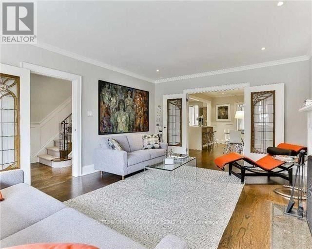 33 KELWAY BOULEVARD Image 3