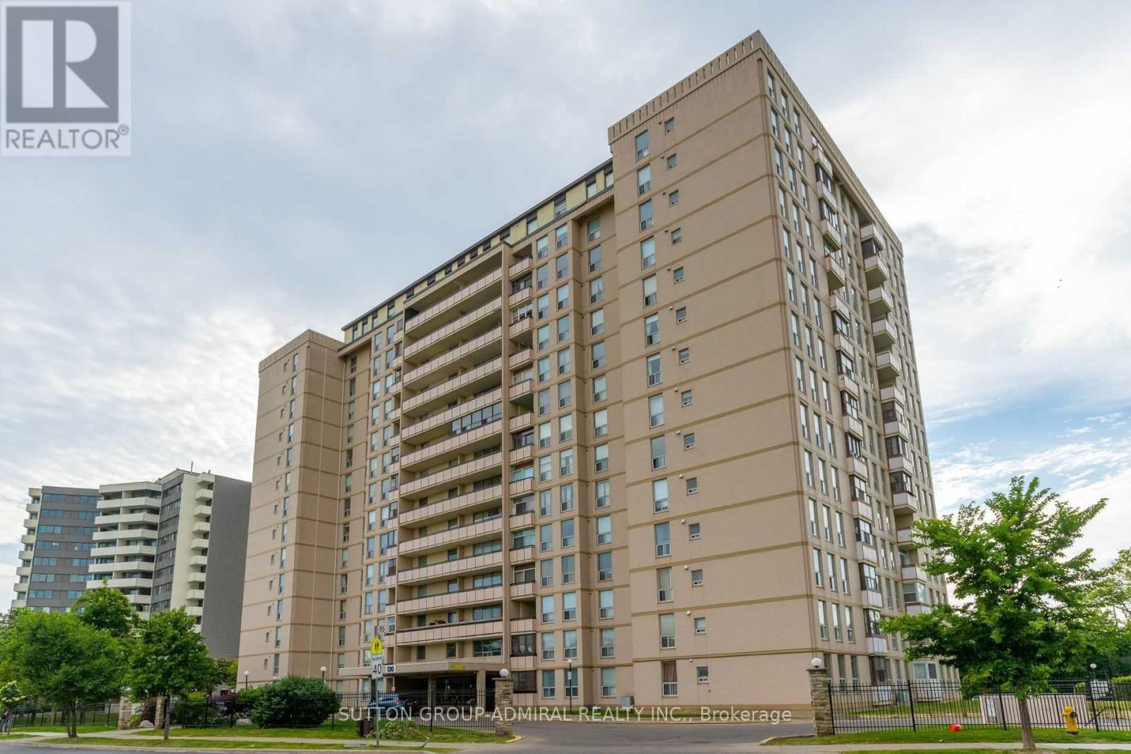 1409 - 130 NEPTUNE DRIVE Image 1