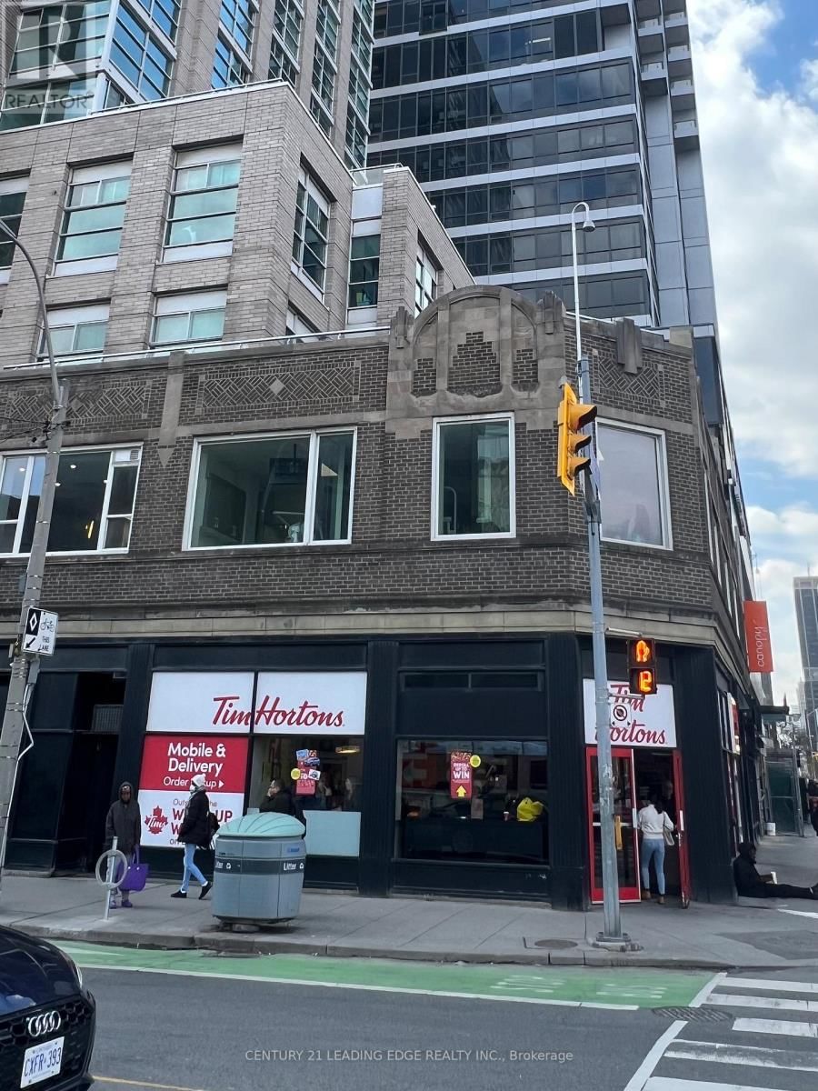 5008 - 395 BLOOR STREET E Image 26