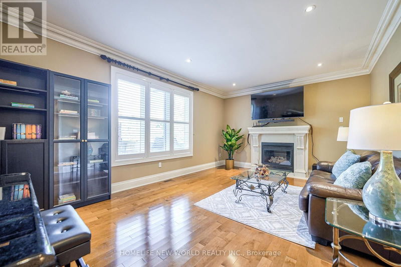 338 Byng Avenue  Toronto (Willowdale East), M2N4L5 | Image 9