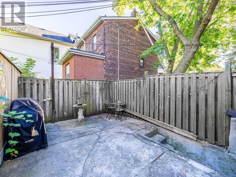 127 Benson Avenue  Toronto (Wychwood), M6G2H9 | Image 14