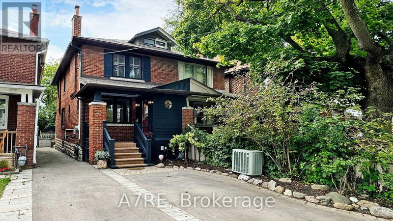 149 Castlefield Avenue  Toronto (Yonge-Eglinton), M4R1G6 | Image 21