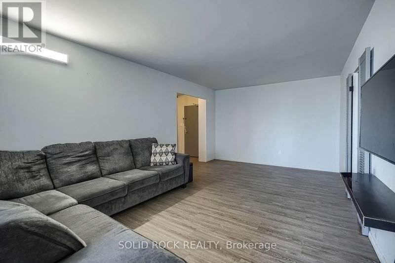  1006 - 60 Pavane Linkway Way  Toronto (Flemingdon Park), M3C2Y6 | Image 5