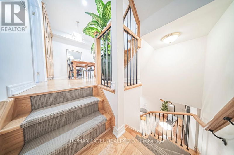 17 Preakness Drive  Toronto (Banbury-Don Mills), M3B3S2 | Image 30