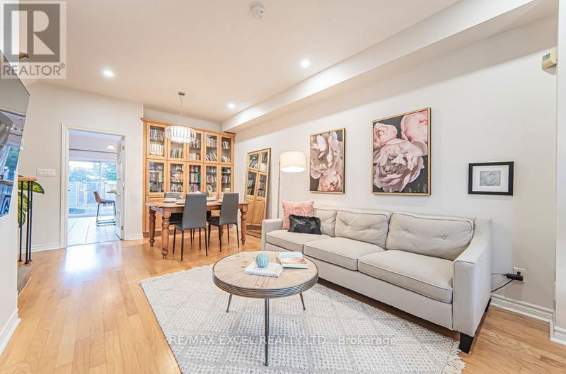 17 Preakness Drive  Toronto (Banbury-Don Mills), M3B3S2 | Image 6