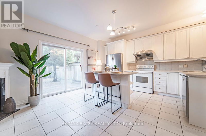 17 Preakness Drive  Toronto (Banbury-Don Mills), M3B3S2 | Image 9