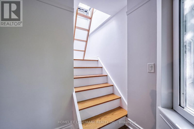 30 Bennington Heights Drive  Toronto (Leaside), M4G1A6 | Image 27