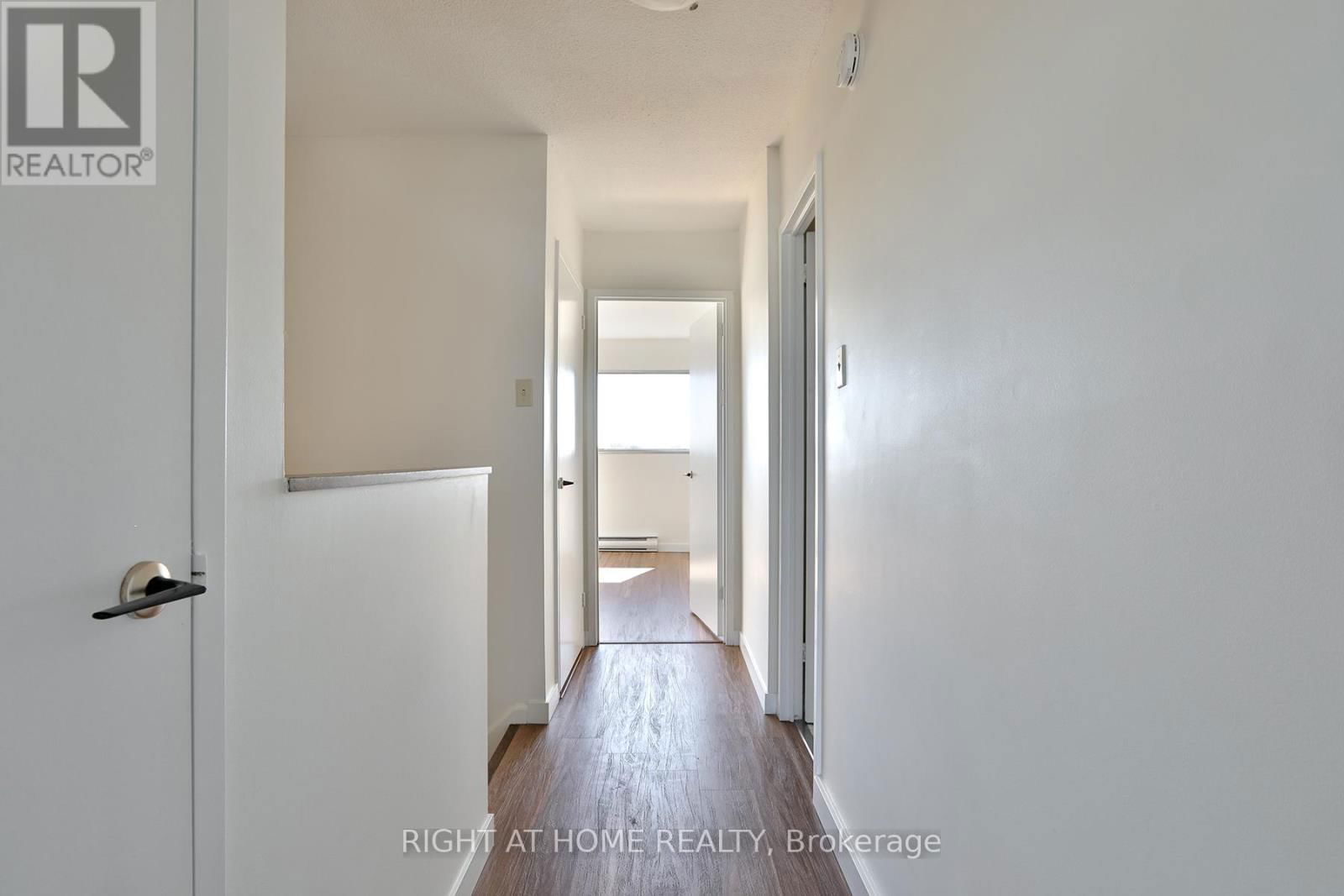 302 - 35 SUNNY GLENWAY Image 15