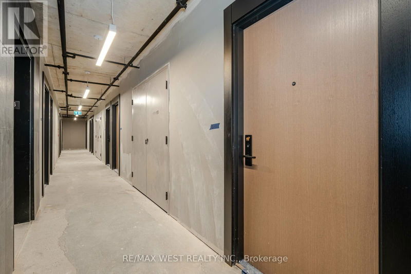  611 - 195 McCaul Street  Toronto (Kensington-Chinatown), M5T1W6 | Image 3