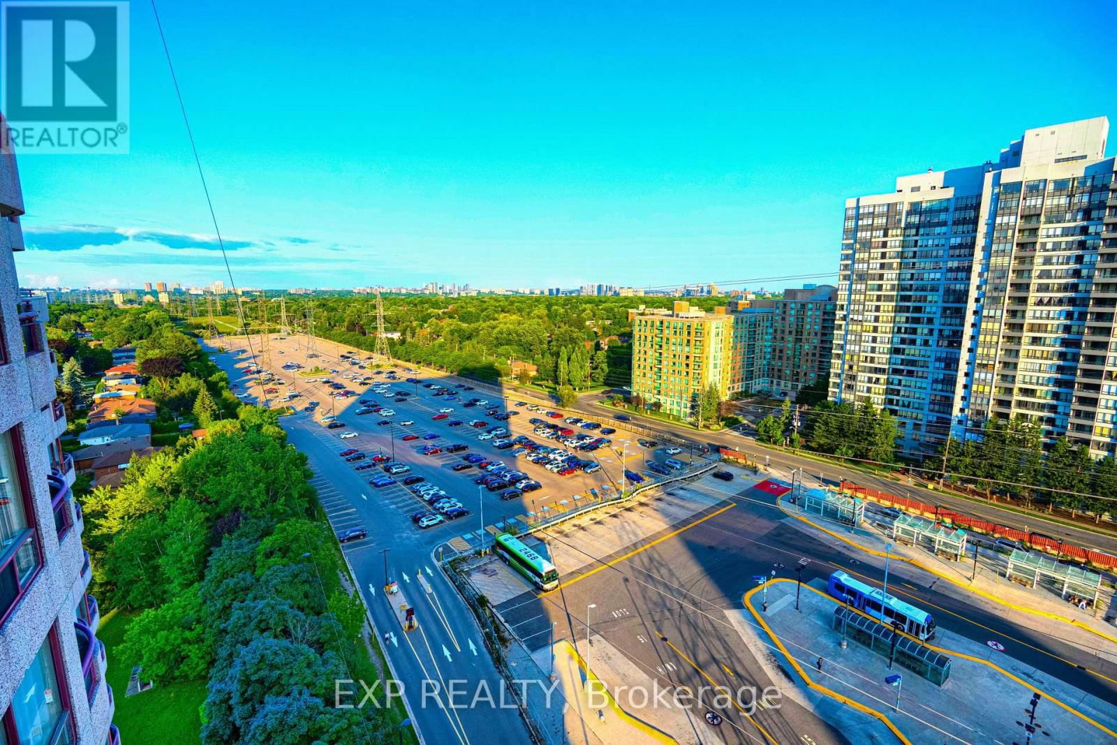 PH601 - 5765 YONGE STREET Image 2