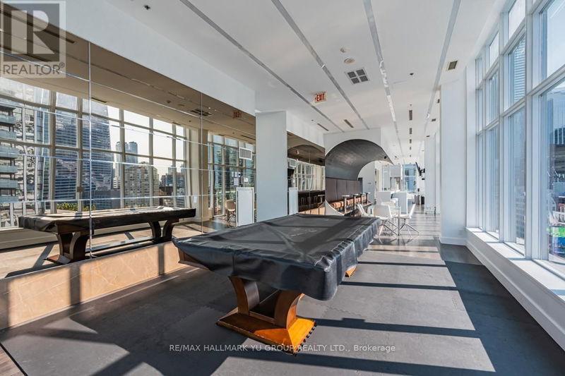  1205 - 126 Simcoe Street  Toronto (Waterfront Communities), M5H4E6 | Image 19