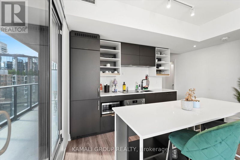  904 - 20 Edward Street  Toronto (Bay Street Corridor), M5G0C5 | Image 5