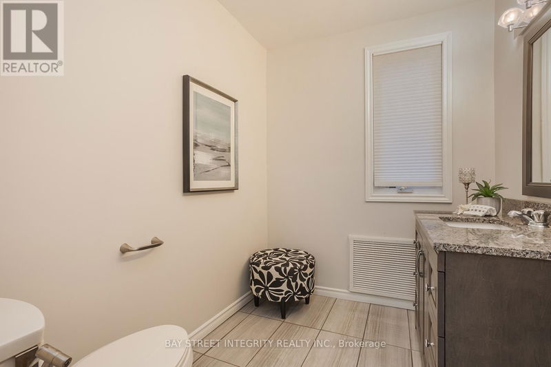 10 Stuart Avenue  Toronto (Lansing-Westgate), M2N1B1 | Image 10