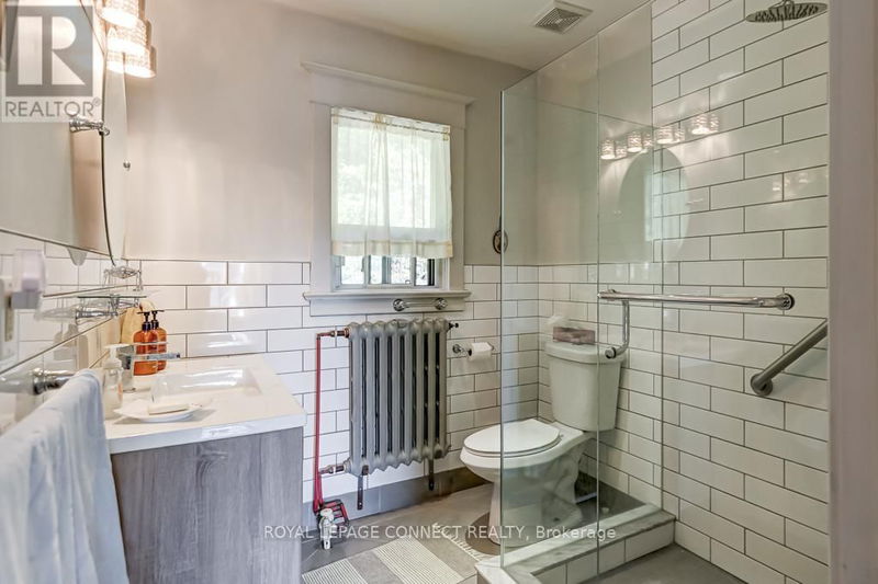 660 Davenport Road  Toronto (Casa Loma), M5R1K9 | Image 23