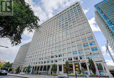  712 - 111 St Clair Avenue West Toronto (Yonge-St. Clair), M4V1N5 | Image 1