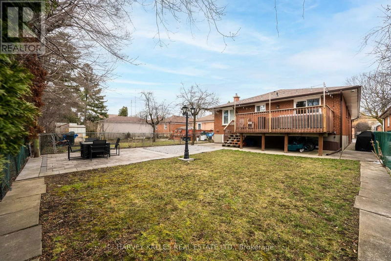 33 Madawaska Avenue  Toronto (Newtonbrook East), M2M2R1 | Image 27