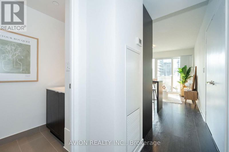  2607 - 100 Harbour Street  Toronto (Waterfront Communities), M5J2T5 | Image 14