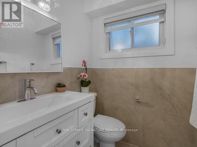 16 Ennismore Place  Toronto (Don Valley Village), M2J2A1 | Image 23