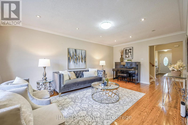 131 Old Sheppard Avenue  Toronto (Pleasant View), M2J3M1 | Image 10