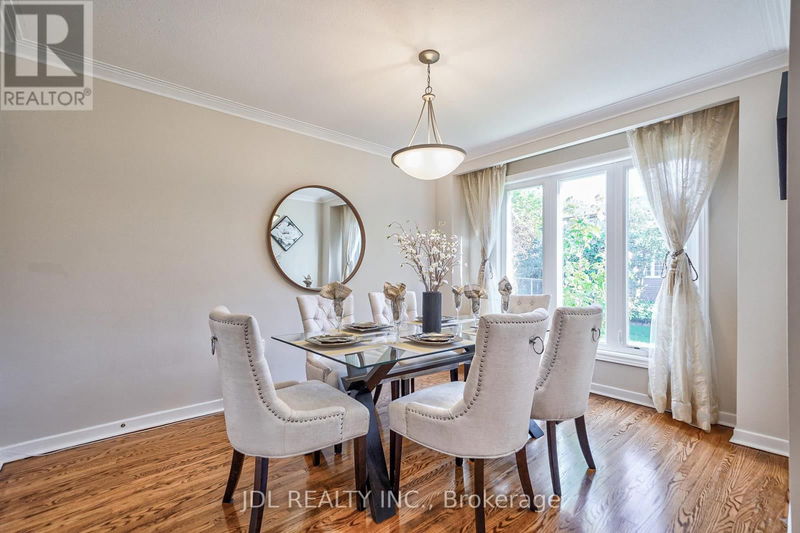 131 Old Sheppard Avenue  Toronto (Pleasant View), M2J3M1 | Image 11