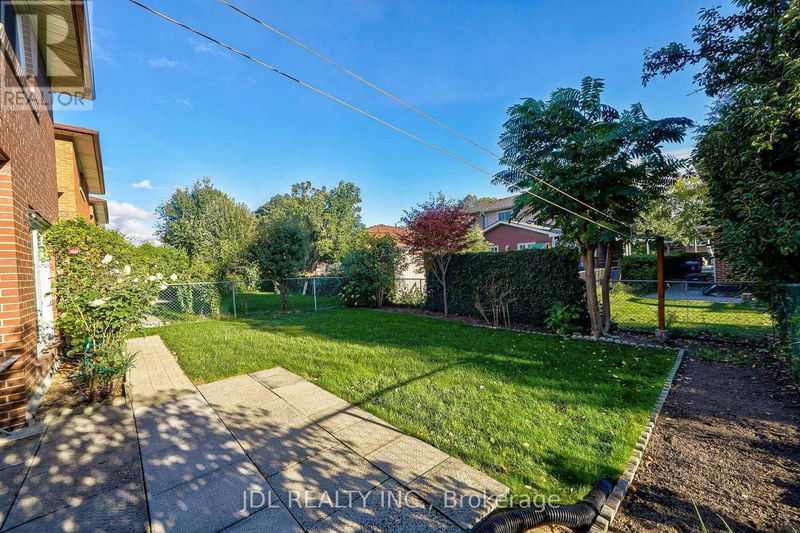 131 Old Sheppard Avenue  Toronto (Pleasant View), M2J3M1 | Image 38