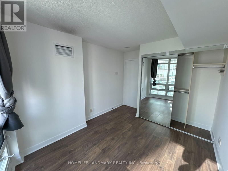  1807 - 381 Front Street West Toronto (Waterfront Communities), M5V3R8 | Image 12