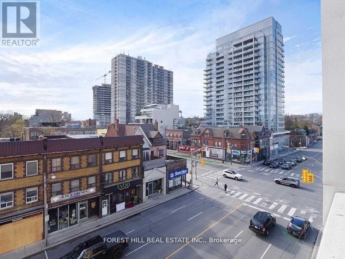 403 - 151 AVENUE ROAD Image 7