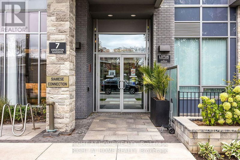  318 - 7 Kenaston Gardens  Toronto (Bayview Village), M2K0E9 | Image 3