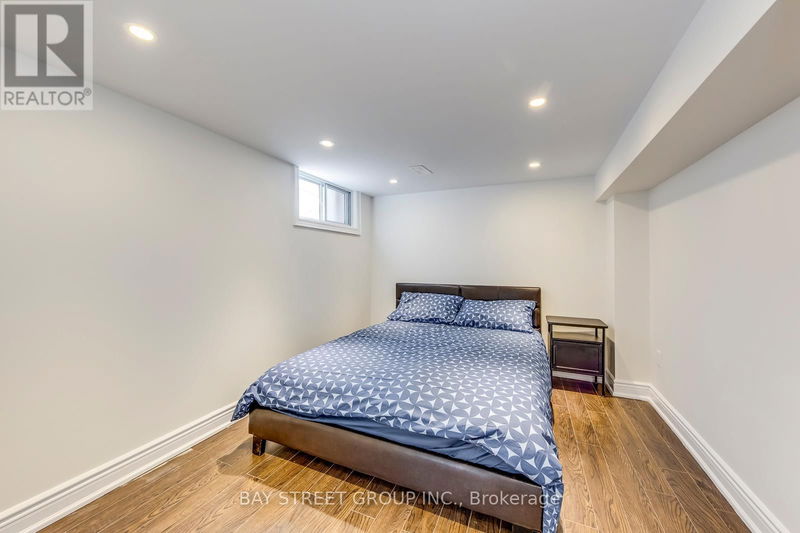 90 Avondale Avenue  Toronto (Willowdale East), M2N2V2 | Image 21