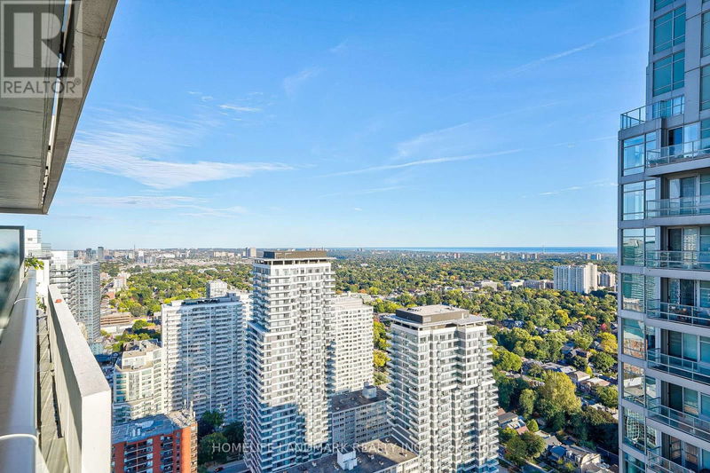  3705 - 2221 Yonge Street  Toronto (Mount Pleasant West), M4S2B4 | Image 28