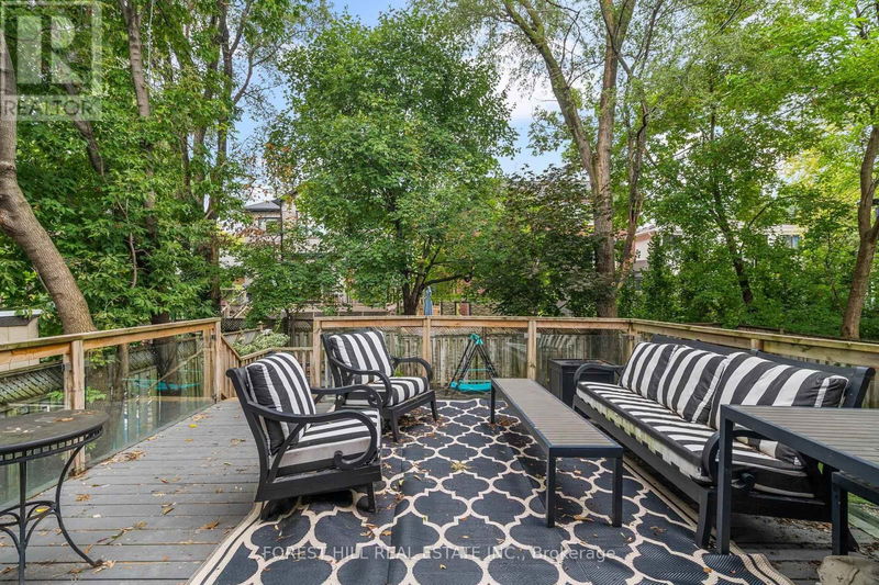 102 Carmichael Avenue  Toronto (Bedford Park-Nortown), M5M2W9 | Image 29