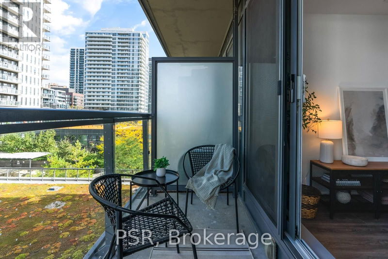  710 - 55 Regent Park Boulevard  Toronto (Regent Park), M5A0C2 | Image 28