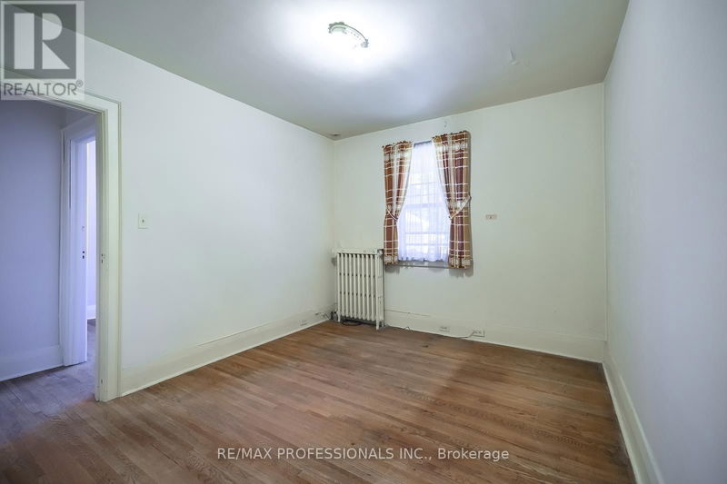 203 Brookdale Avenue  Toronto (Lawrence Park North), M5M1P4 | Image 19