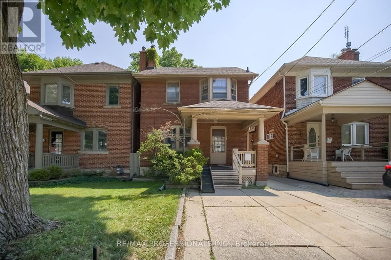 203 Brookdale Avenue  Toronto (Lawrence Park North), M5M1P4 | Image 3